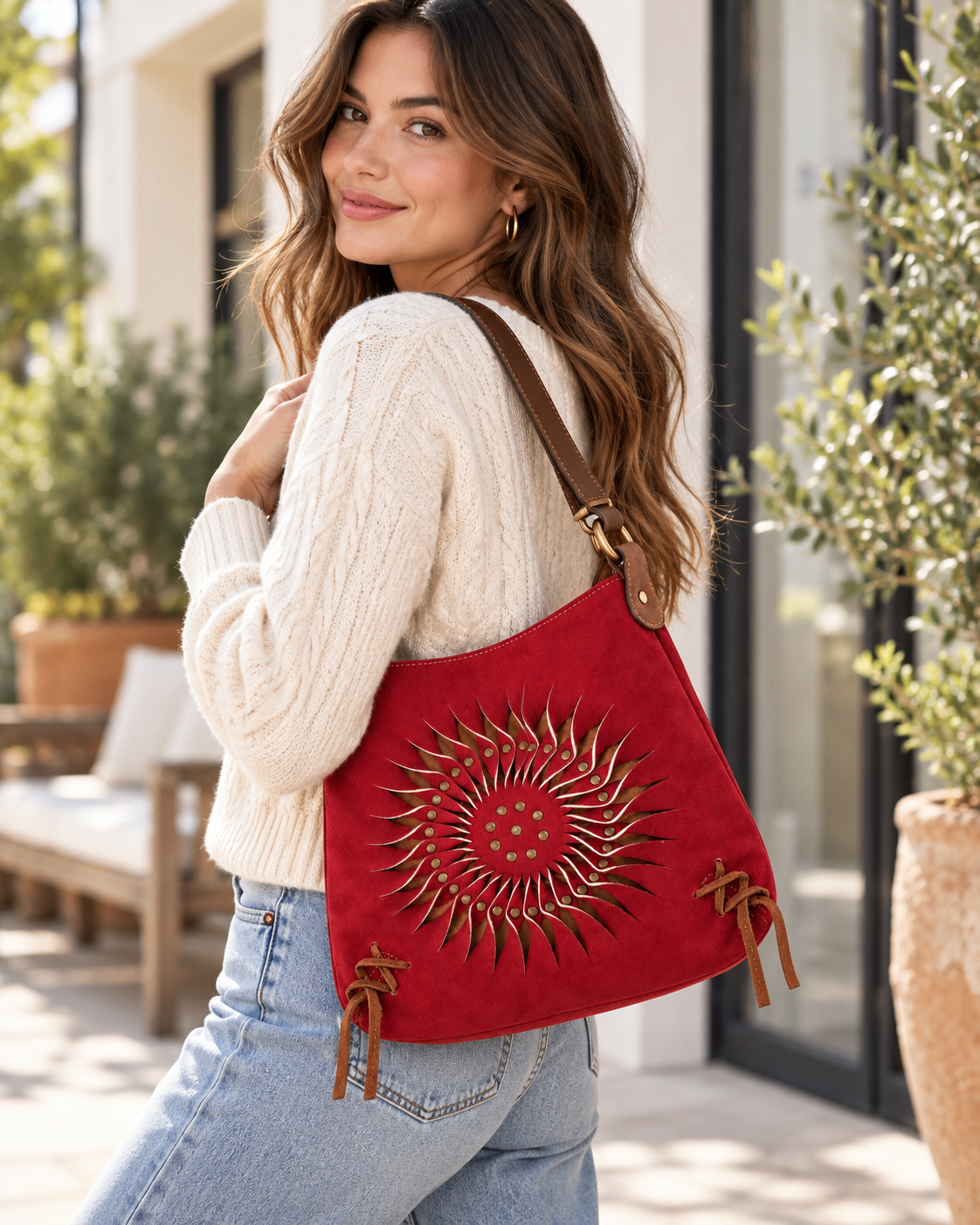 3D Sun Bag — model photo